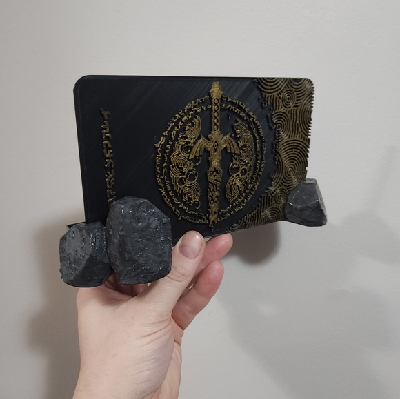 Legend of Zelda Nintendo Switch Dock Cover - Picture 3 of 5